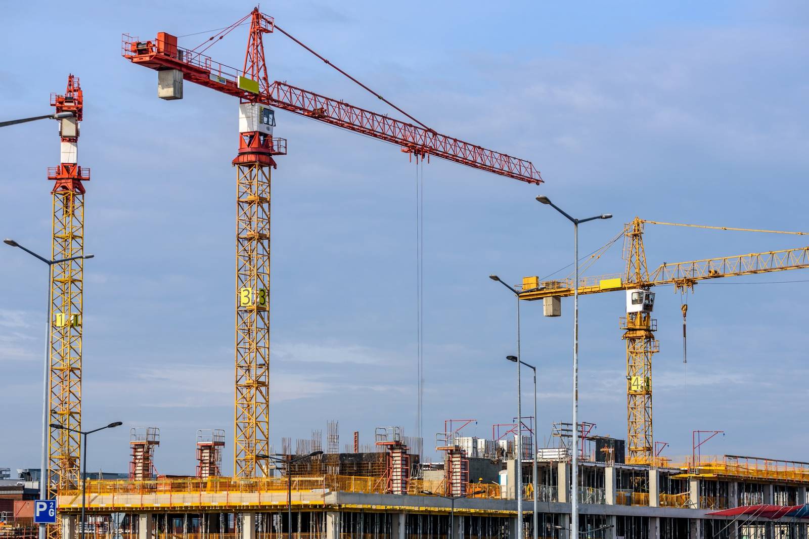 Avocat en droit de l'urbanisme à Cergy-Pontoise, Val d'oise et Hauts-de-Seine pour contester un permis de construire