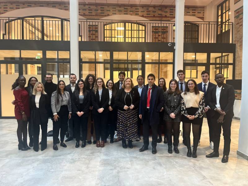 Procès fictif au Tribunal administratif de Marseille avec les étudiants du Master II 